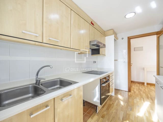 Apartamento de 3 habitaciones en València ciudad en venta con piscina - 490.000 € (Ref: 9517963)