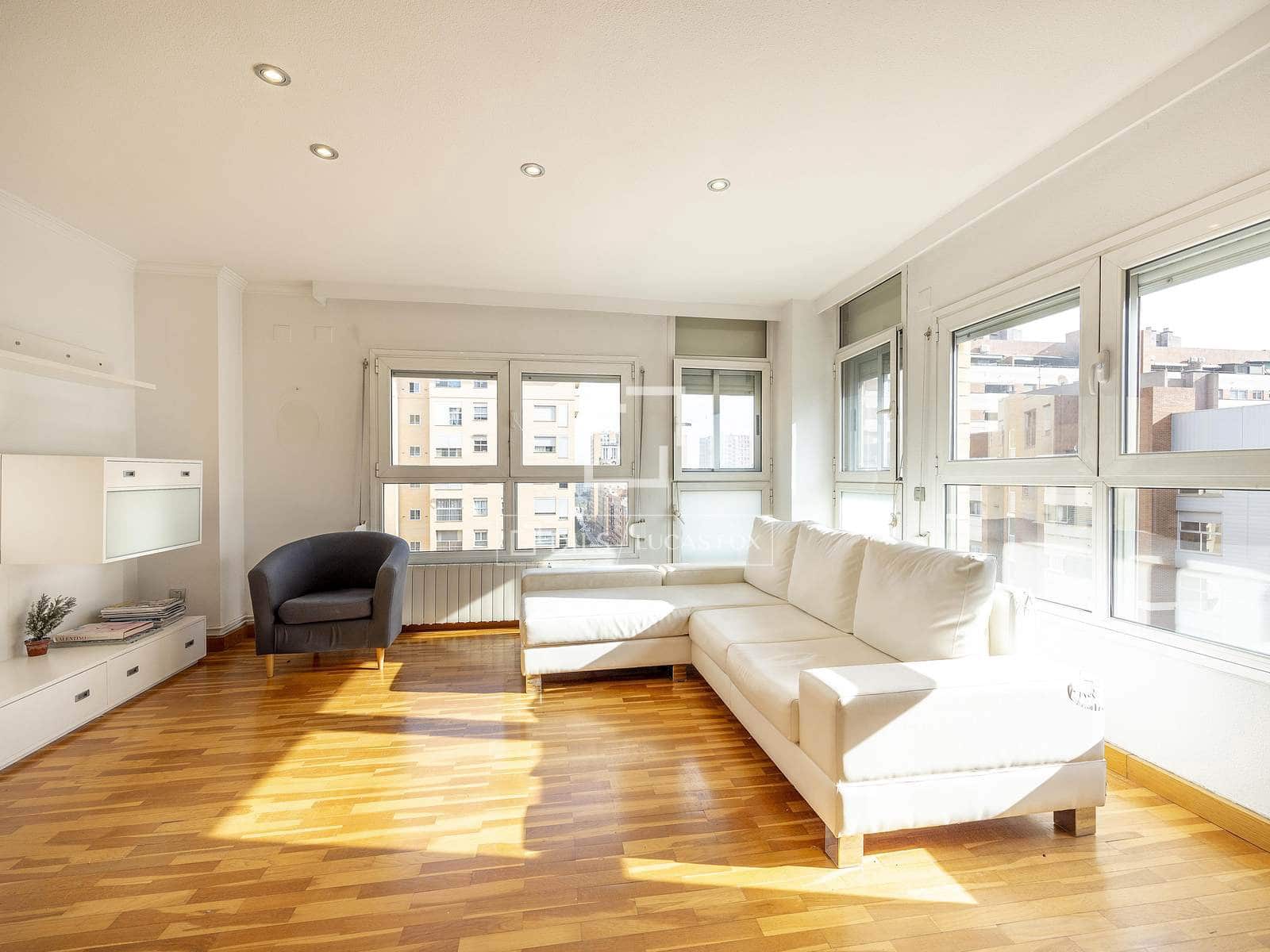 Apartamento de 3 habitaciones en València ciudad en venta con piscina - 490.000 € (Ref: 9517963)