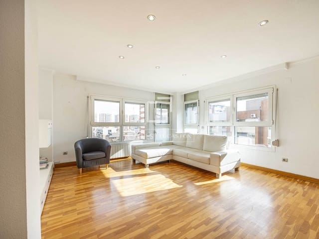 Apartamento de 3 habitaciones en València ciudad en venta con piscina - 490.000 € (Ref: 9517963)