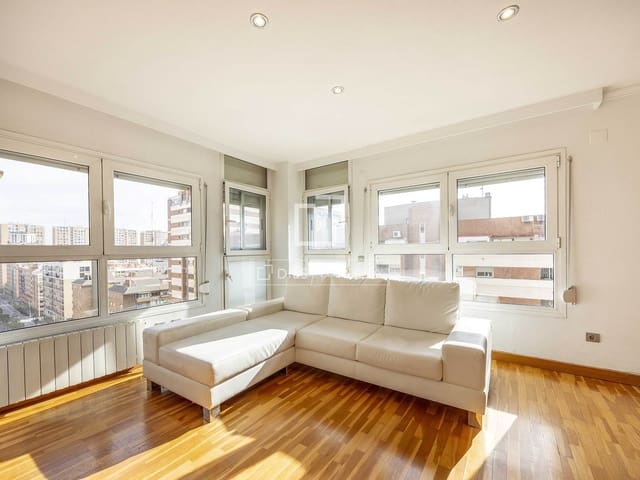 Apartamento de 3 habitaciones en València ciudad en venta con piscina - 490.000 € (Ref: 9517963)