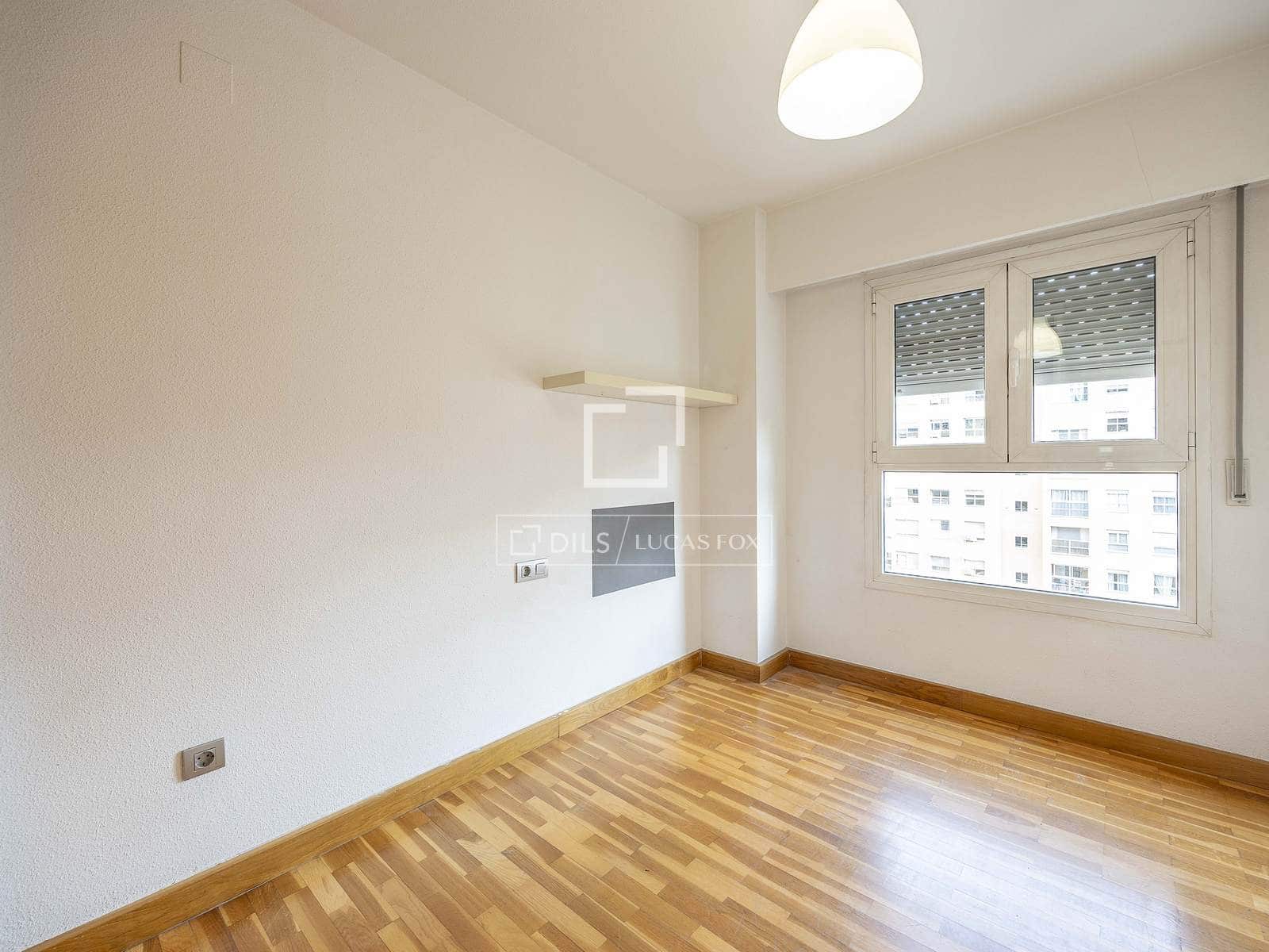 Apartamento de 3 habitaciones en València ciudad en venta con piscina - 490.000 € (Ref: 9517963)