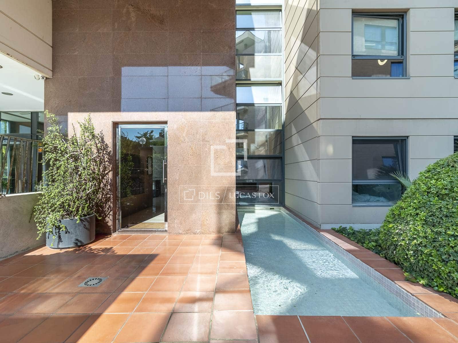 Apartamento de 2 habitaciones en Barcelona ciudad en venta con piscina garaje - 1.100.000 € (Ref: 9517964)