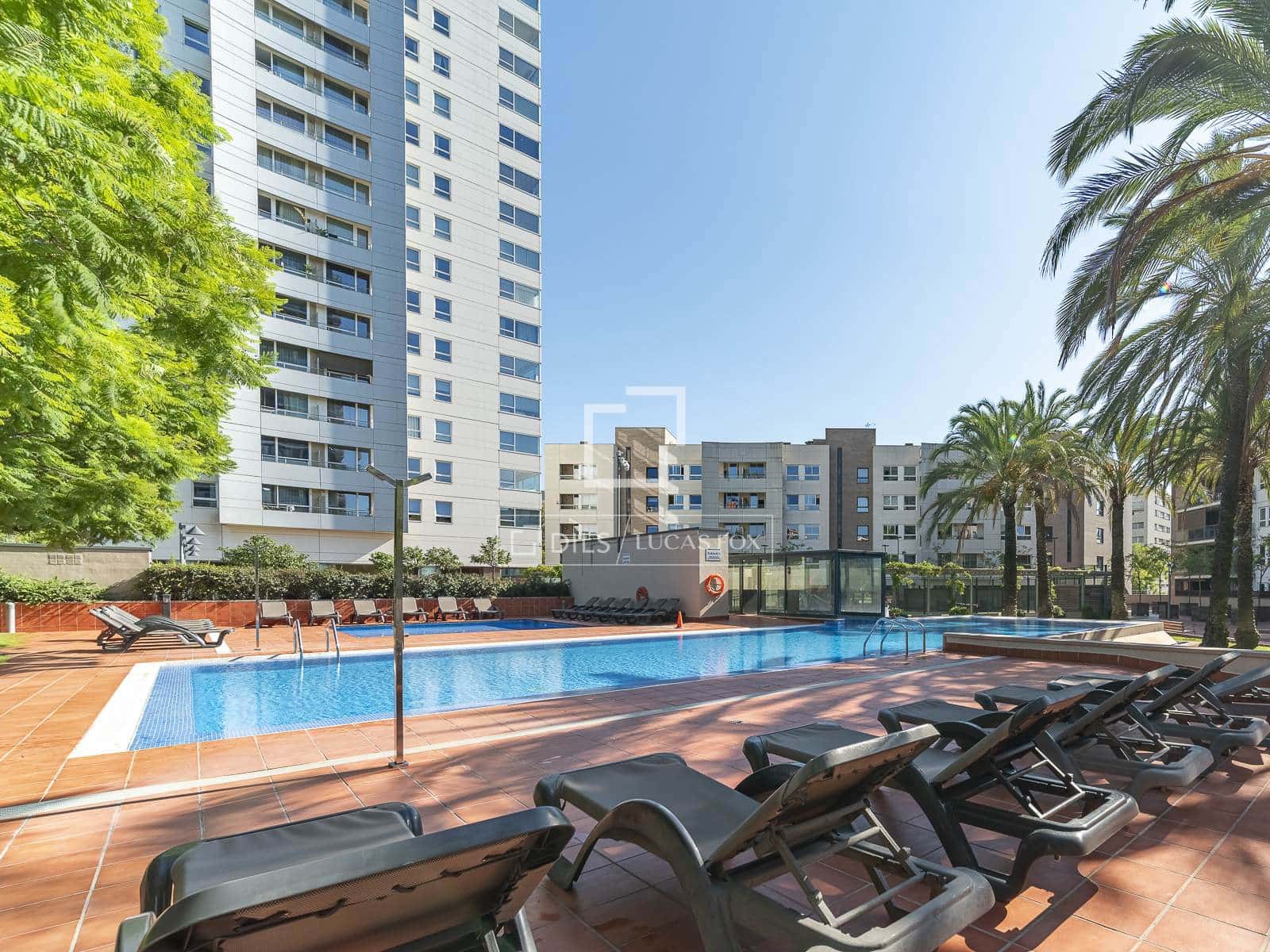 Apartamento de 2 habitaciones en Barcelona ciudad en venta con piscina garaje - 1.100.000 € (Ref: 9517964)