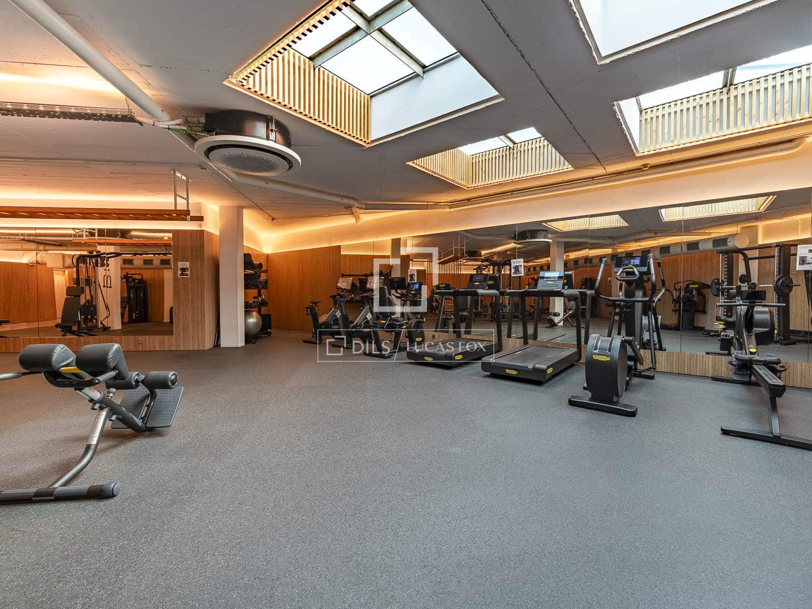 Apartamento de 2 habitaciones en Barcelona ciudad en venta con piscina garaje - 1.100.000 € (Ref: 9517964)