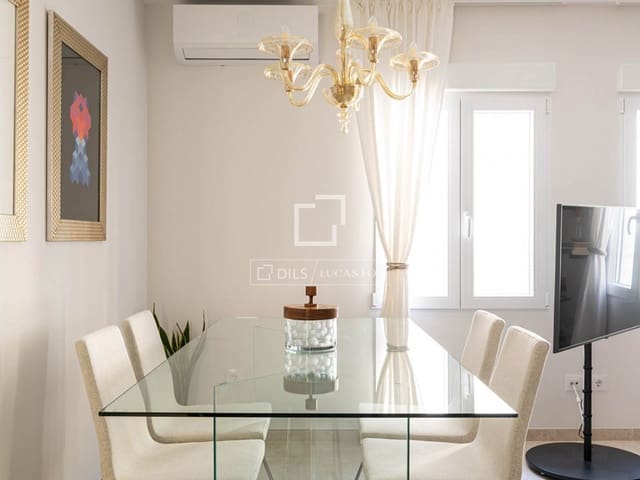 2 soverom Leilighet til leie i Ciudad Jardín, Madrid by - € 2 100 (Ref: 9517965)