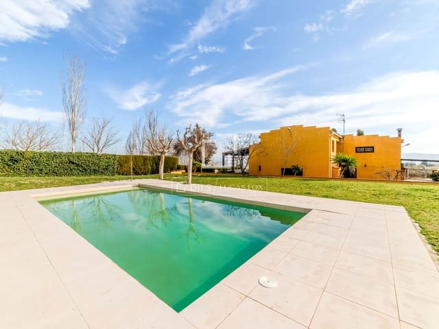 Finca/Casa Rural de 4 habitaciones en Castellví de la Marca en venta con piscina garaje - 1.290.000 € (Ref: 9517966)