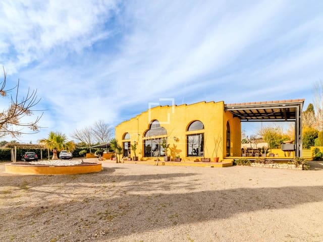 Finca/Casa Rural de 4 habitaciones en Castellví de la Marca en venta con piscina garaje - 1.290.000 € (Ref: 9517966)