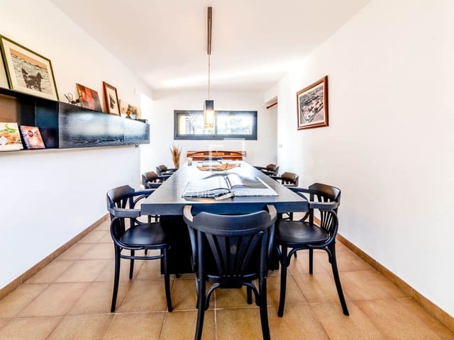 Finca/Casa Rural de 4 habitaciones en Castellví de la Marca en venta con piscina garaje - 1.290.000 € (Ref: 9517966)