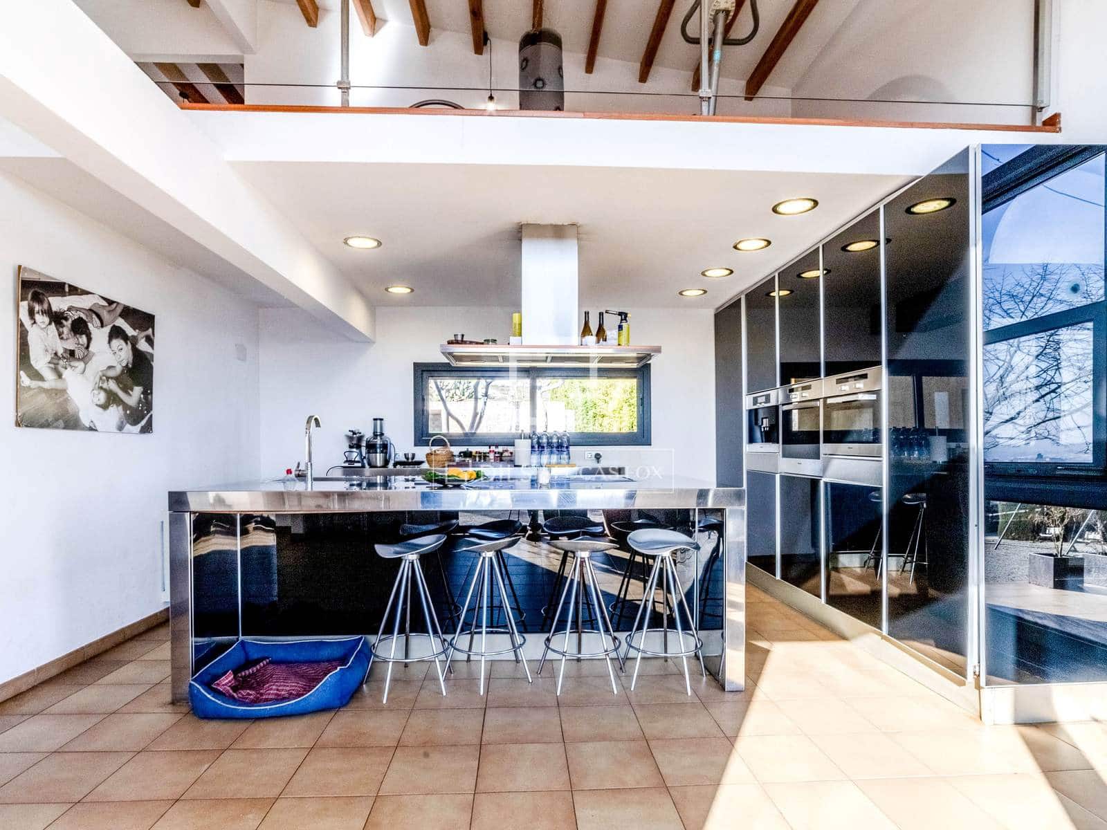 Finca/Casa Rural de 4 habitaciones en Castellví de la Marca en venta con piscina garaje - 1.290.000 € (Ref: 9517966)