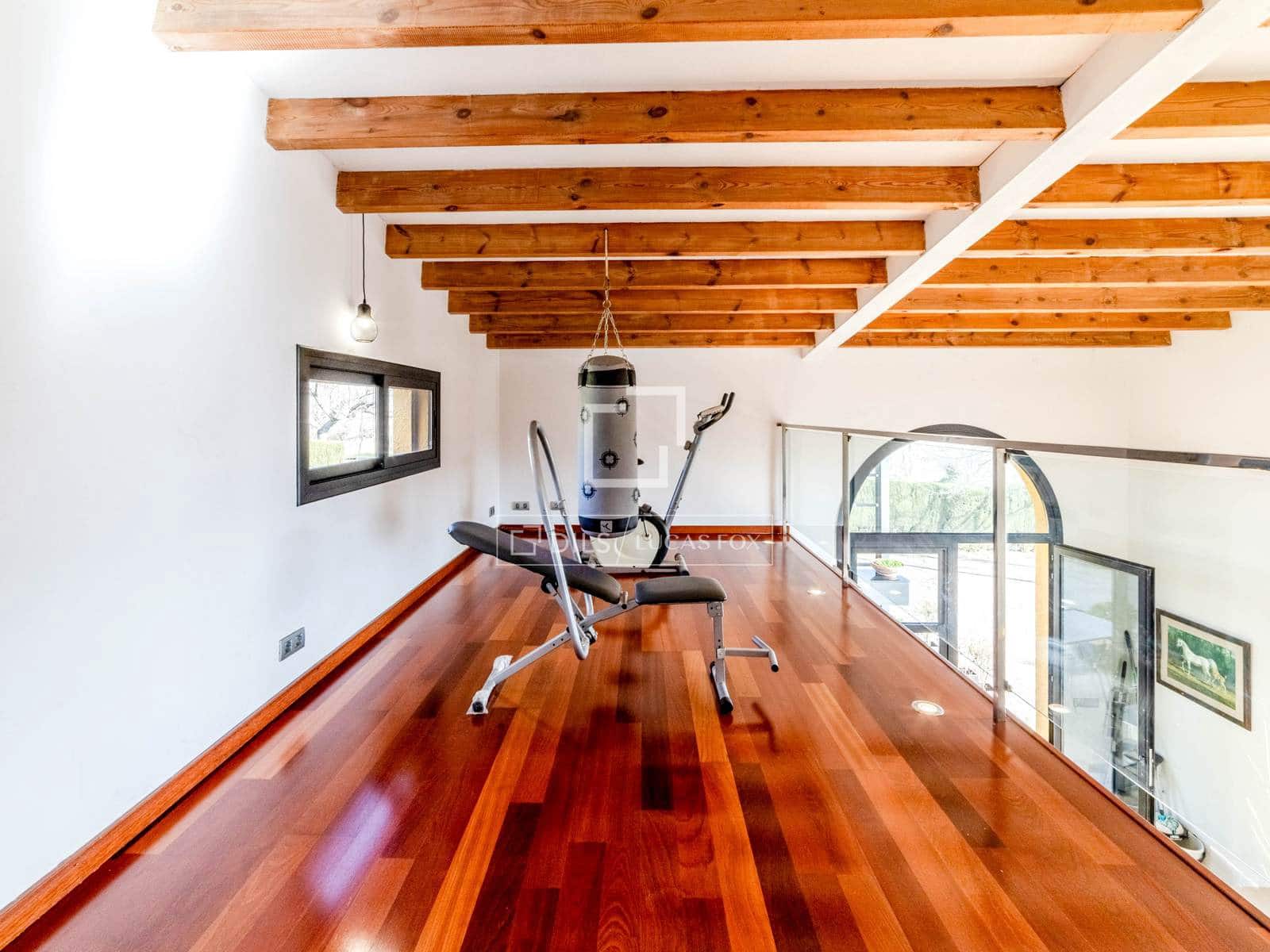 Finca/Casa Rural de 4 habitaciones en Castellví de la Marca en venta con piscina garaje - 1.290.000 € (Ref: 9517966)