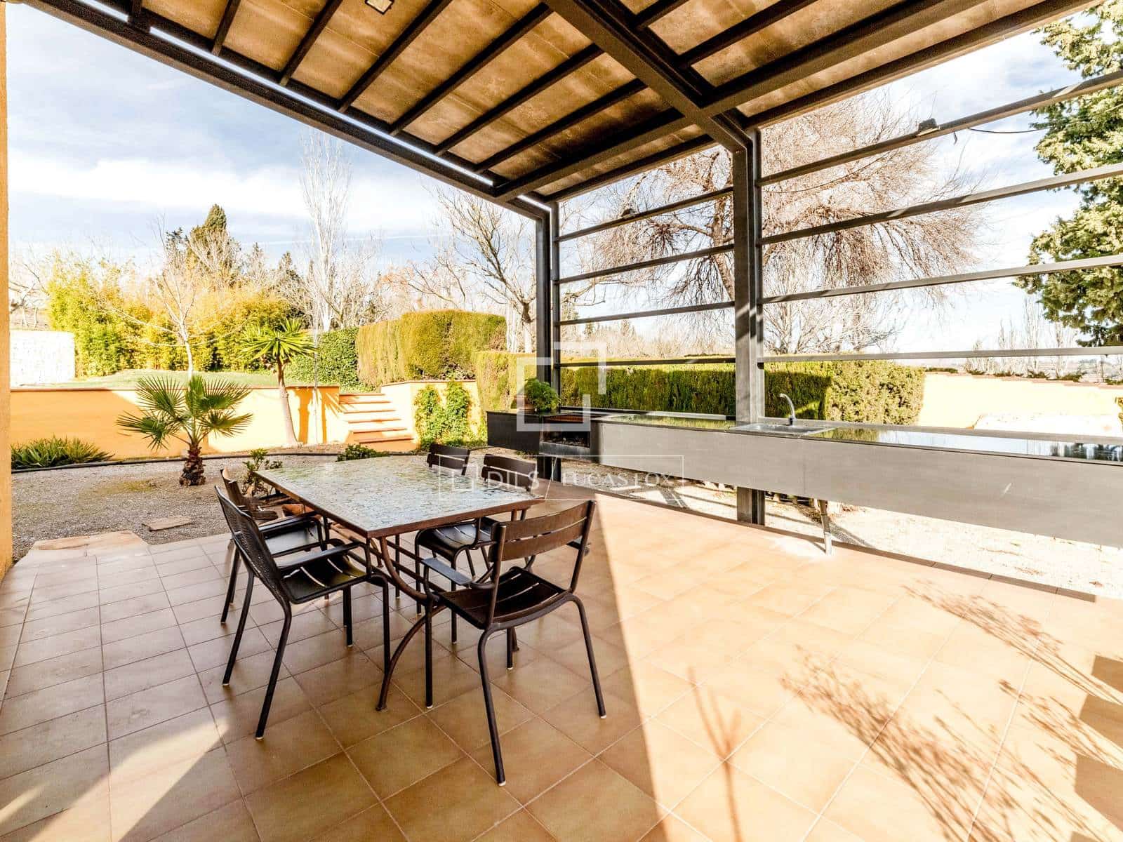 Finca/Casa Rural de 4 habitaciones en Castellví de la Marca en venta con piscina garaje - 1.290.000 € (Ref: 9517966)