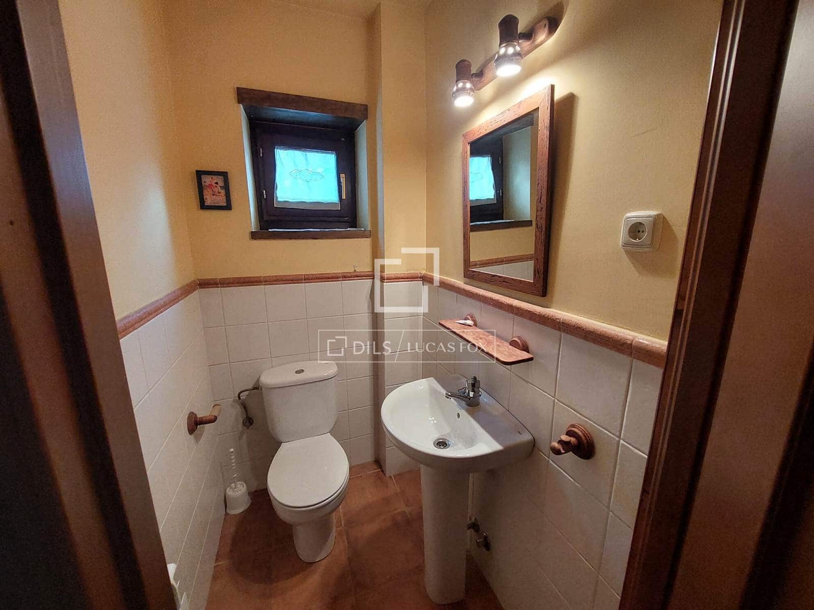 3 bedroom Villa for sale in Fontanals de Cerdanya - € 530,000 (Ref: 9519332)