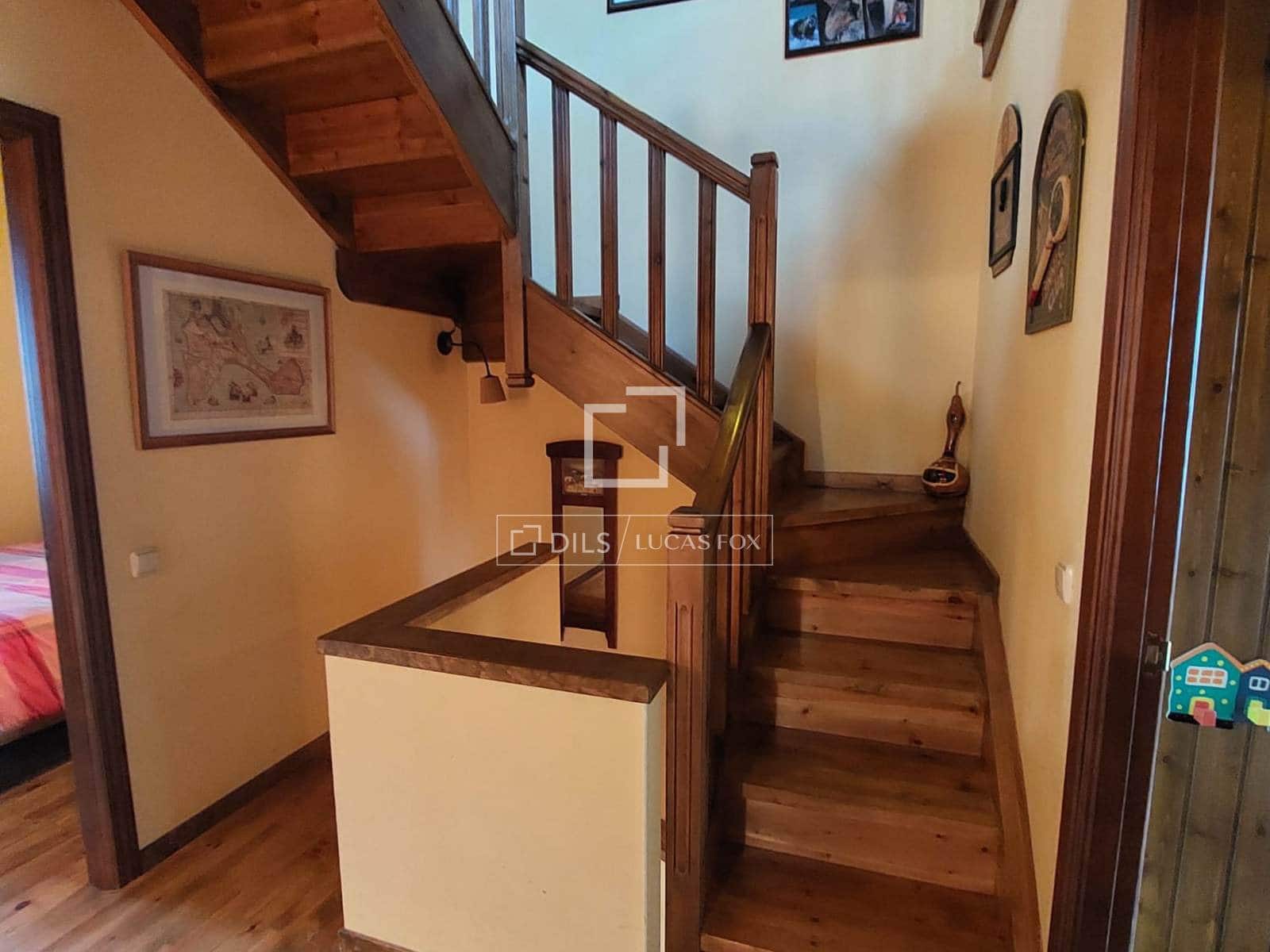 3 bedroom Villa for sale in Fontanals de Cerdanya - € 530,000 (Ref: 9519332)