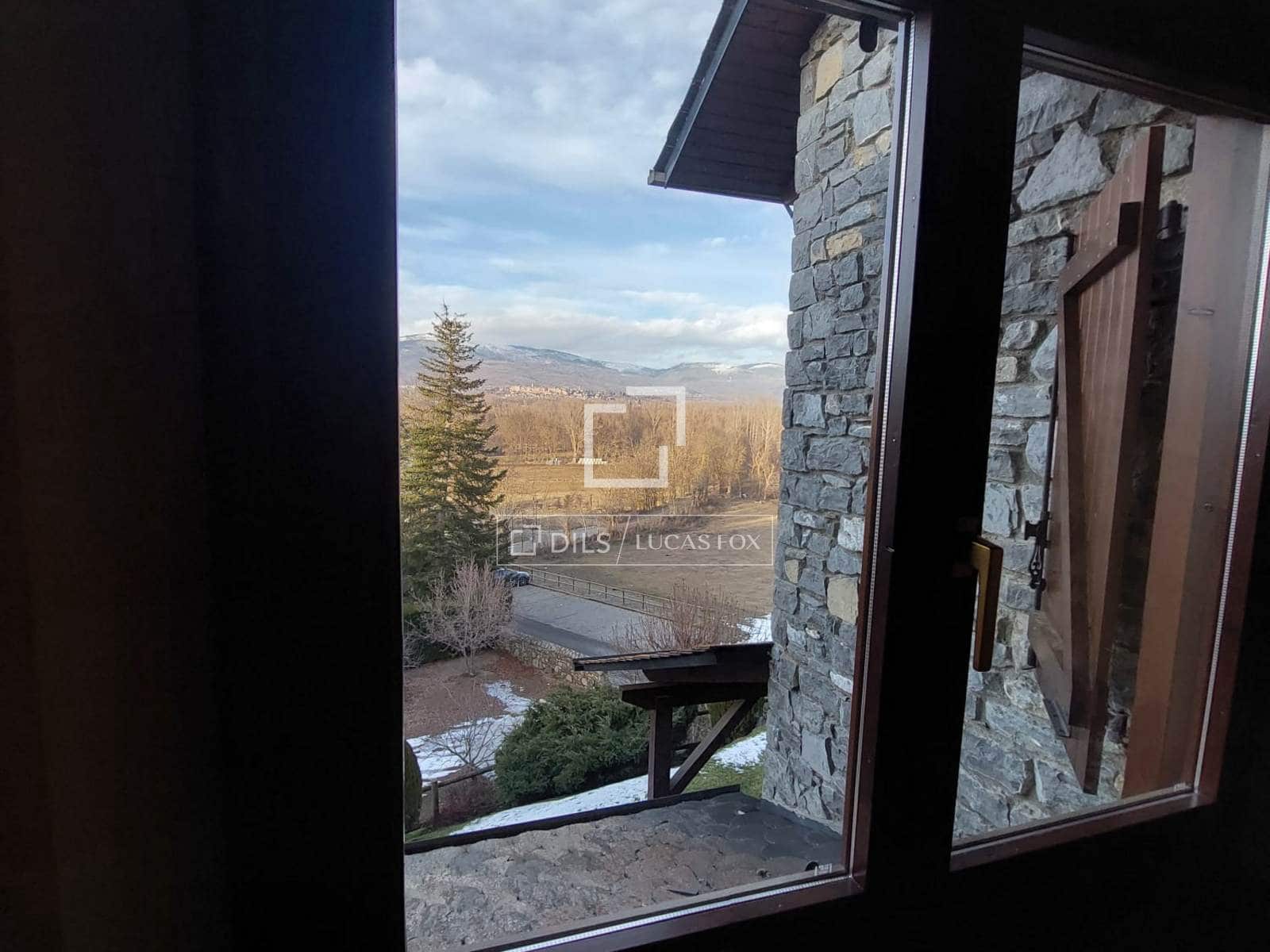 3 bedroom Villa for sale in Fontanals de Cerdanya - € 530,000 (Ref: 9519332)