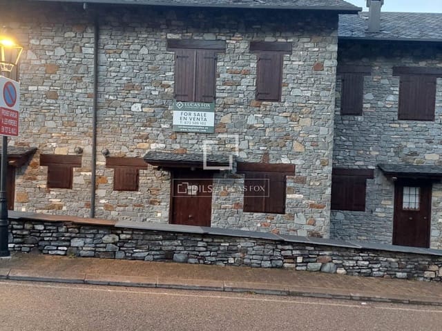 3 bedroom Villa for sale in Fontanals de Cerdanya - € 530,000 (Ref: 9519332)