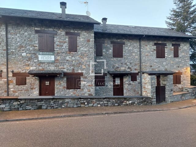 3 bedroom Villa for sale in Fontanals de Cerdanya - € 530,000 (Ref: 9519332)