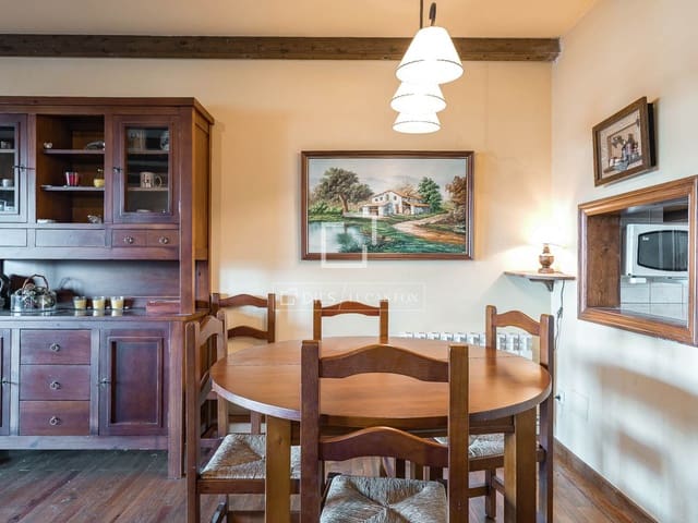 3 bedroom Villa for sale in Fontanals de Cerdanya - € 530,000 (Ref: 9519332)