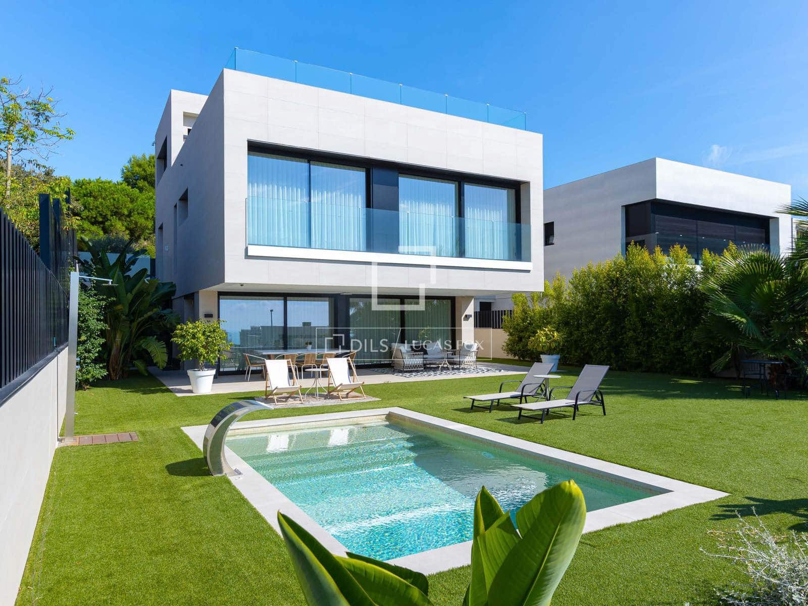 6 chambre Villa/Maison à vendre à Teia avec piscine garage - 2 350 000 € (Ref: 9519375)