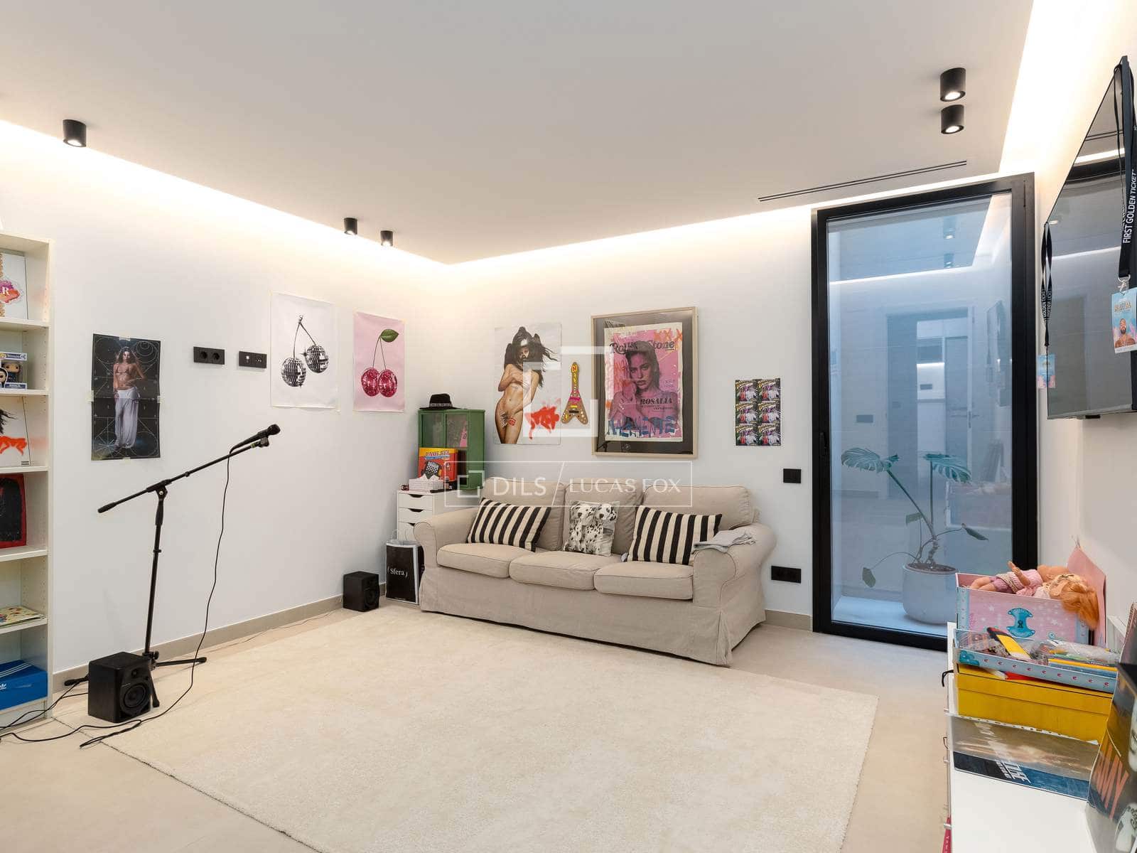 6 chambre Villa/Maison à vendre à Teia avec piscine garage - 2 350 000 € (Ref: 9519375)