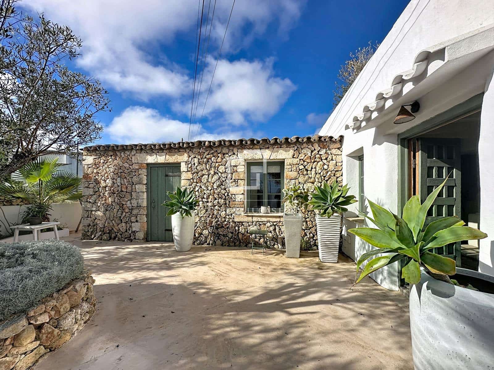 5 sypialnia Willa na sprzedaż w San Luis / Sant Lluis z basenem - 990 000 € (Ref: 9521461)