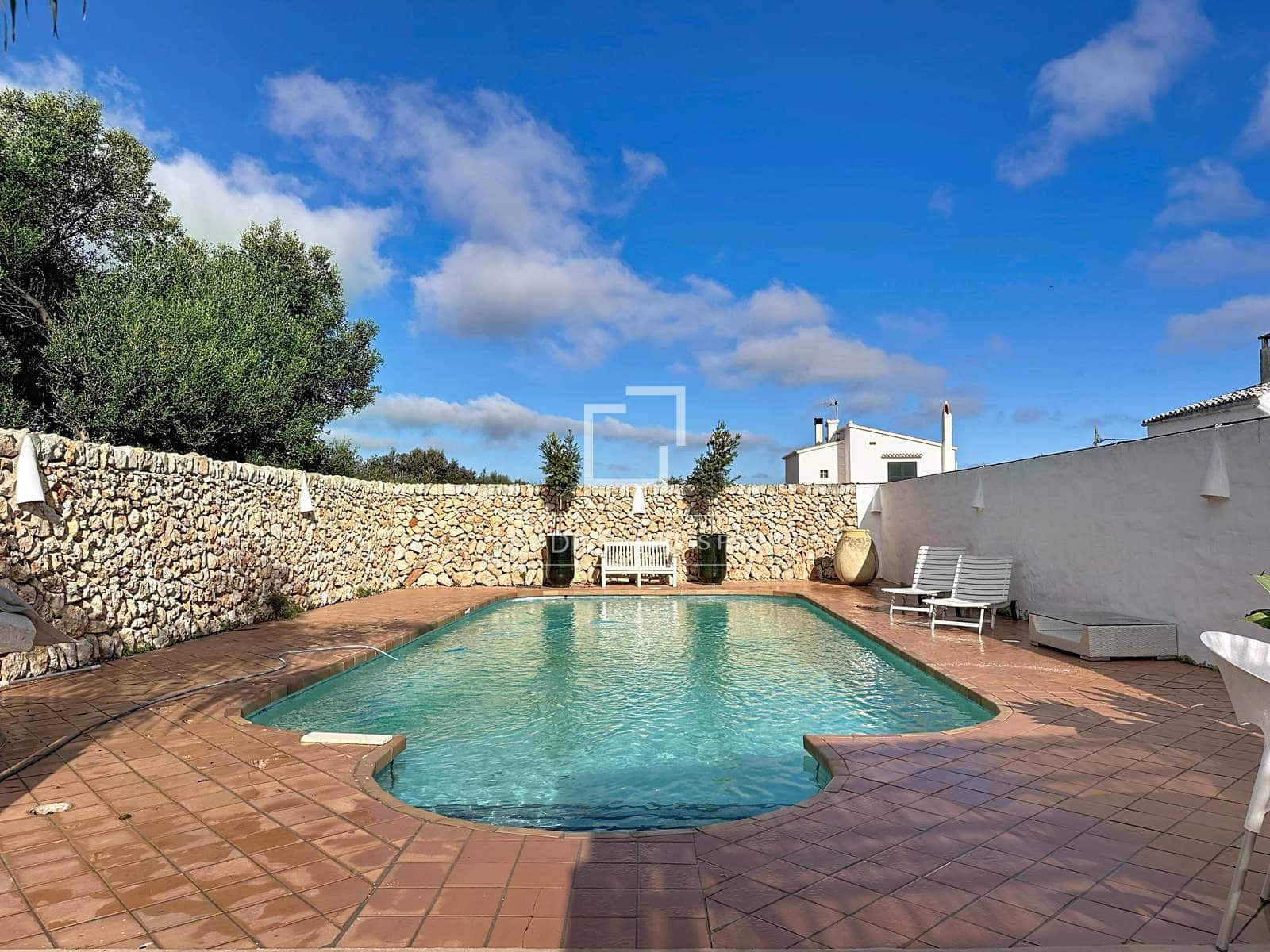 5 sypialnia Willa na sprzedaż w San Luis / Sant Lluis z basenem - 990 000 € (Ref: 9521461)