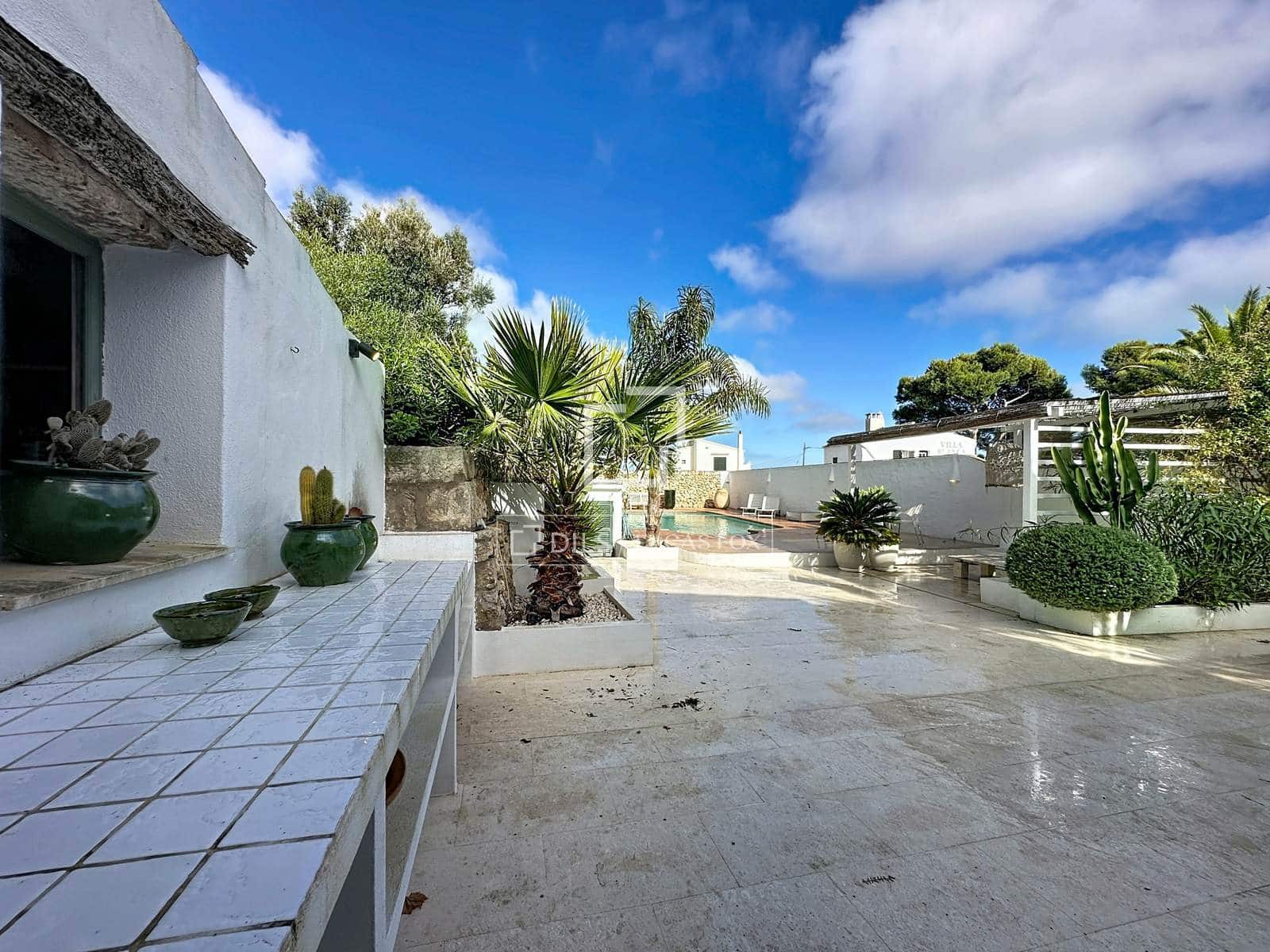 5 sypialnia Willa na sprzedaż w San Luis / Sant Lluis z basenem - 990 000 € (Ref: 9521461)