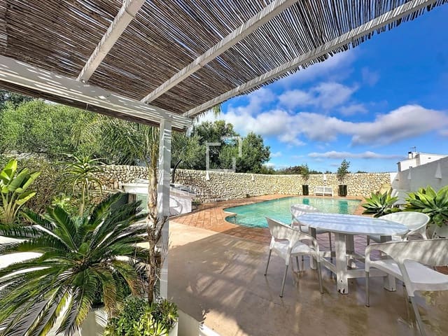 5 sypialnia Willa na sprzedaż w San Luis / Sant Lluís z basenem - 990 000 € (Ref: 9521461)