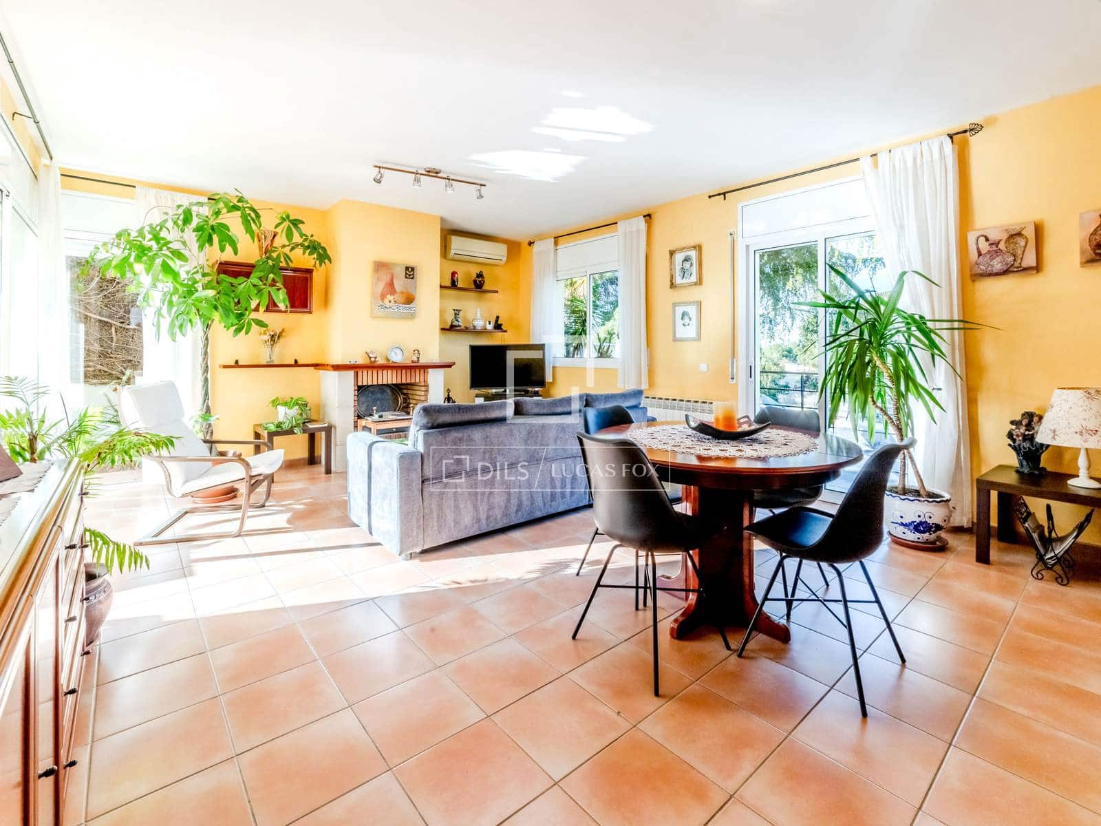 3 soverom Villa til salgs i Sant Pere de Ribes med garasje - € 630 000 (Ref: 9521750)