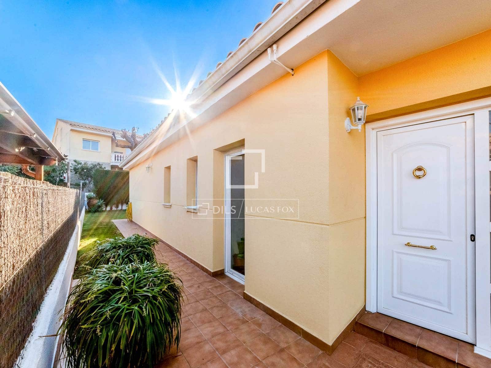 3 soverom Villa til salgs i Sant Pere de Ribes med garasje - € 630 000 (Ref: 9521750)