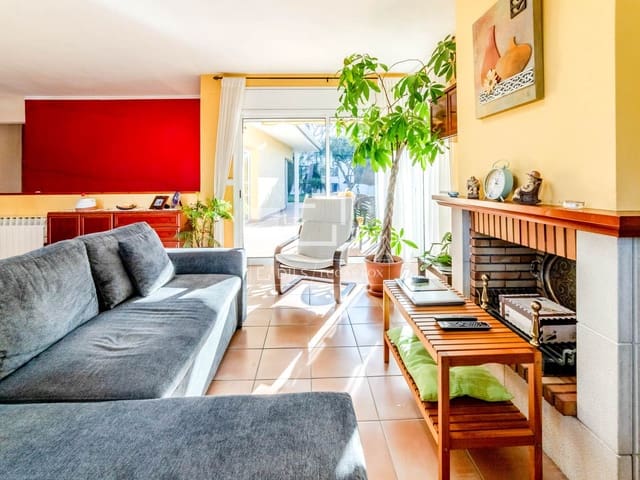 3 soverom Villa til salgs i Sant Pere de Ribes med garasje - € 630 000 (Ref: 9521750)