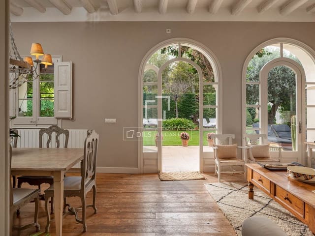 8 bedroom Finca/Country House for sale in Torroella de Fluvià with pool - € 1,495,000 (Ref: 9522834)