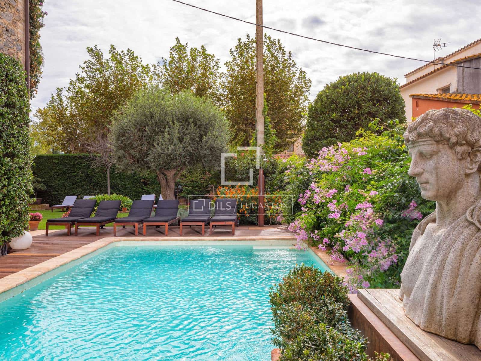 8 bedroom Finca/Country House for sale in Torroella de Fluvia with pool - € 1,495,000 (Ref: 9522834)