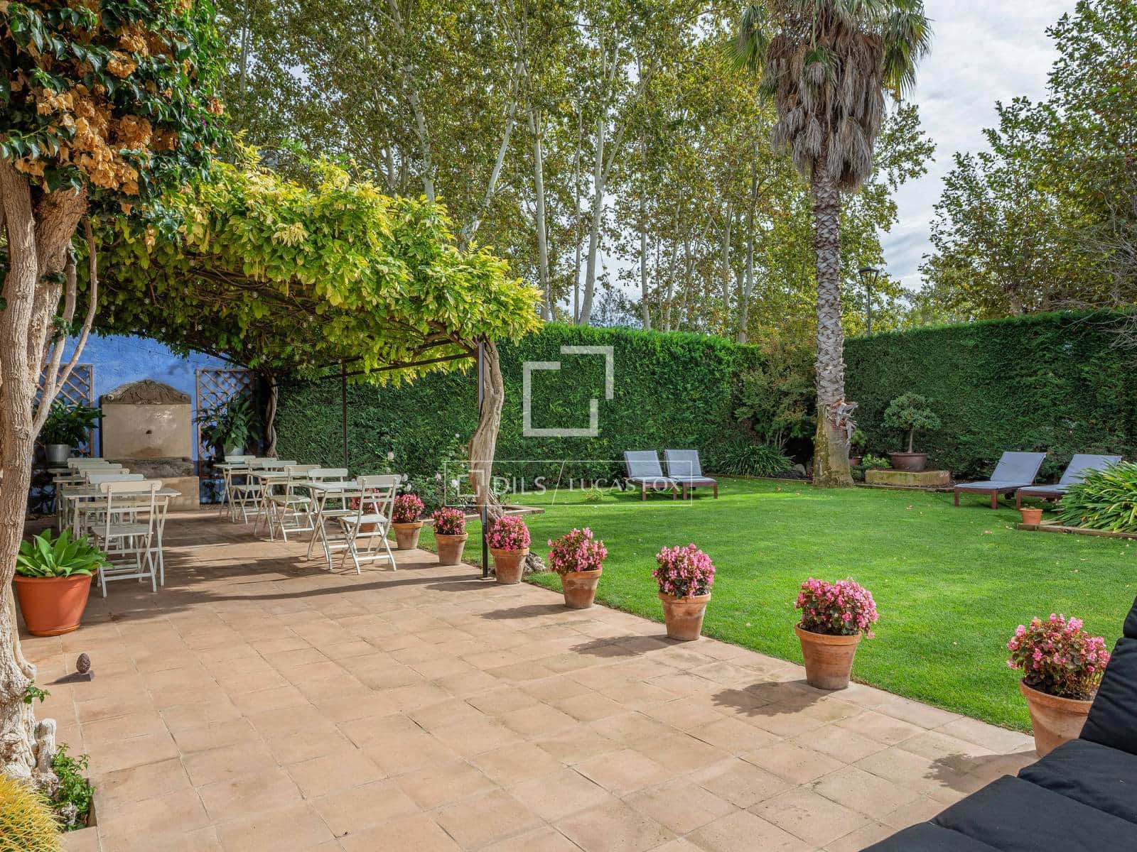 8 bedroom Finca/Country House for sale in Torroella de Fluvia with pool - € 1,495,000 (Ref: 9522834)