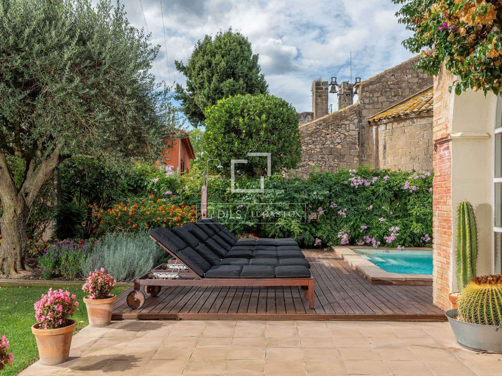 8 bedroom Finca/Country House for sale in Torroella de Fluvia with pool - € 1,495,000 (Ref: 9522834)