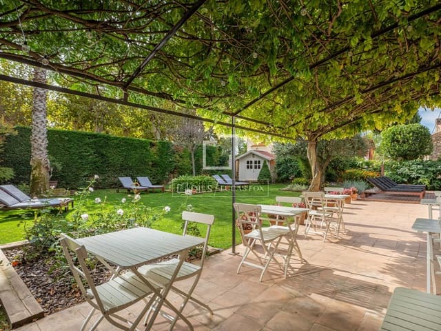 8 bedroom Finca/Country House for sale in Torroella de Fluvià with pool - € 1,495,000 (Ref: 9522834)