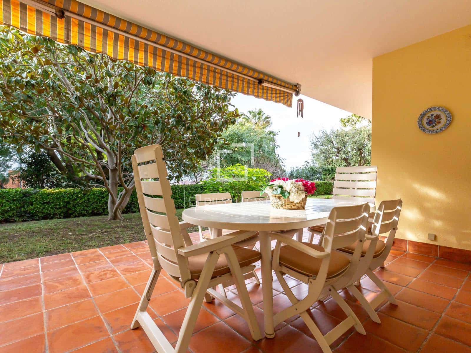 6 bedroom Villa for sale in Sant Just Desvern with garage - € 1,480,000 (Ref: 9522835)