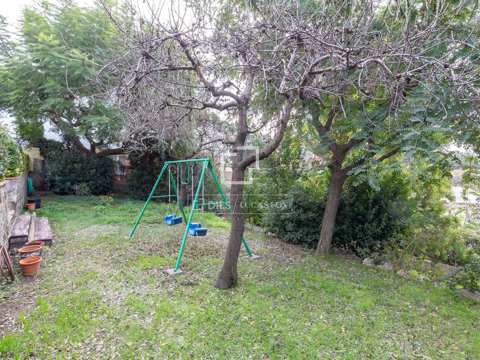 6 bedroom Villa for sale in Sant Just Desvern with garage - € 1,480,000 (Ref: 9522835)