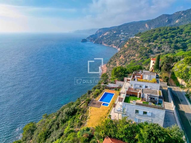 4 Zimmer Apartment zu verkaufen in Sant Feliu de Guíxols mit Pool Garage - 950.000 € (Ref: 9523305)