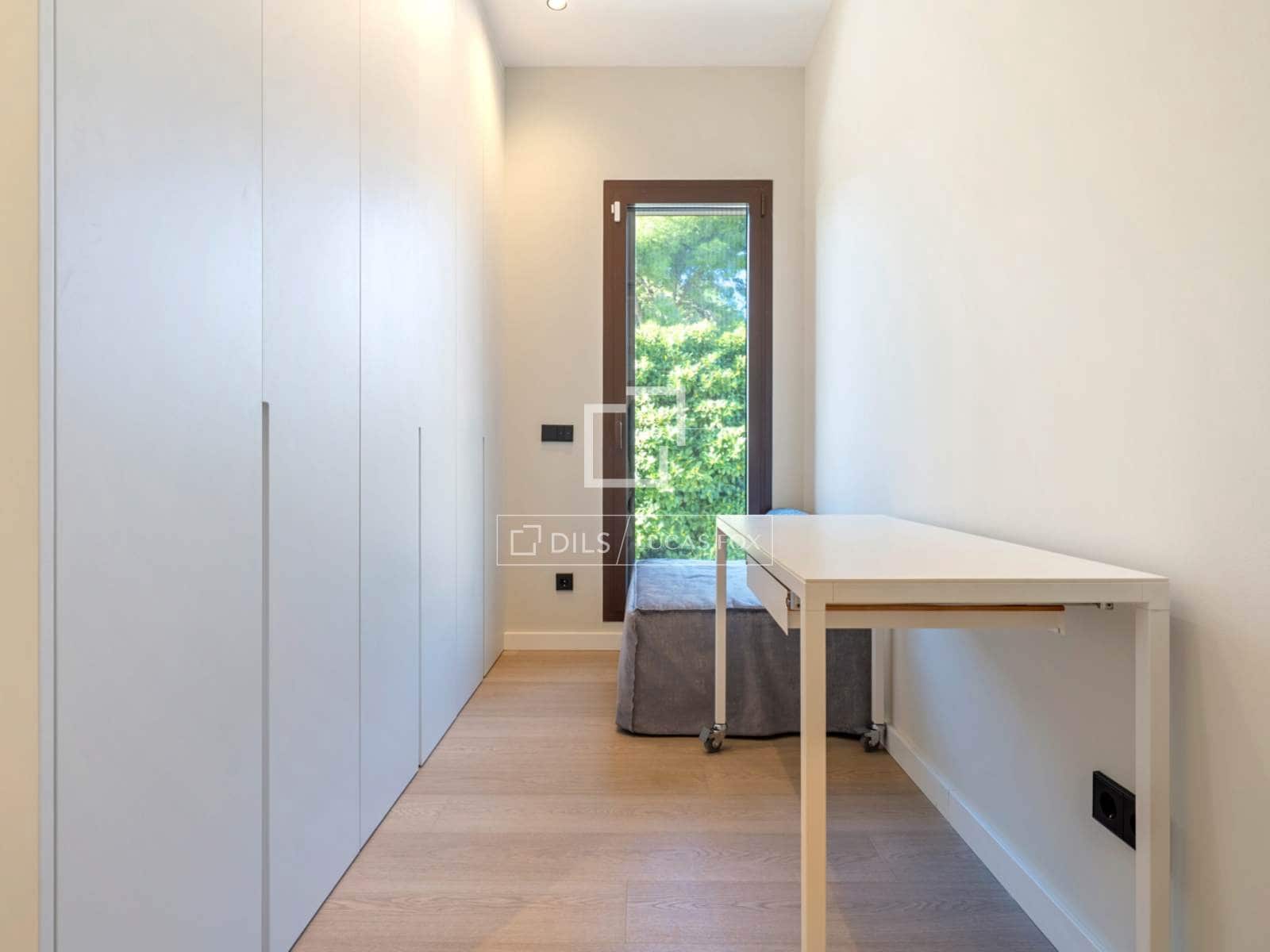 3 sypialnia Apartament na sprzedaż w Miasto Tarragona z basenem garażem - 945 000 € (Ref: 9523306)