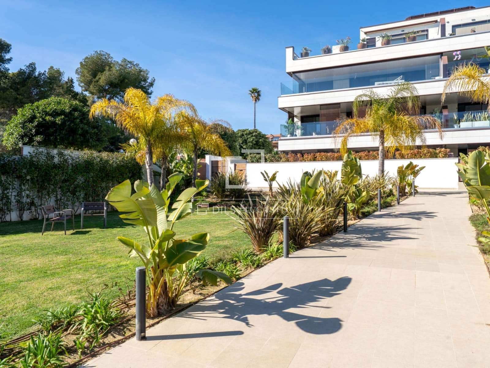 3 sypialnia Apartament na sprzedaż w Miasto Tarragona z basenem garażem - 945 000 € (Ref: 9523306)