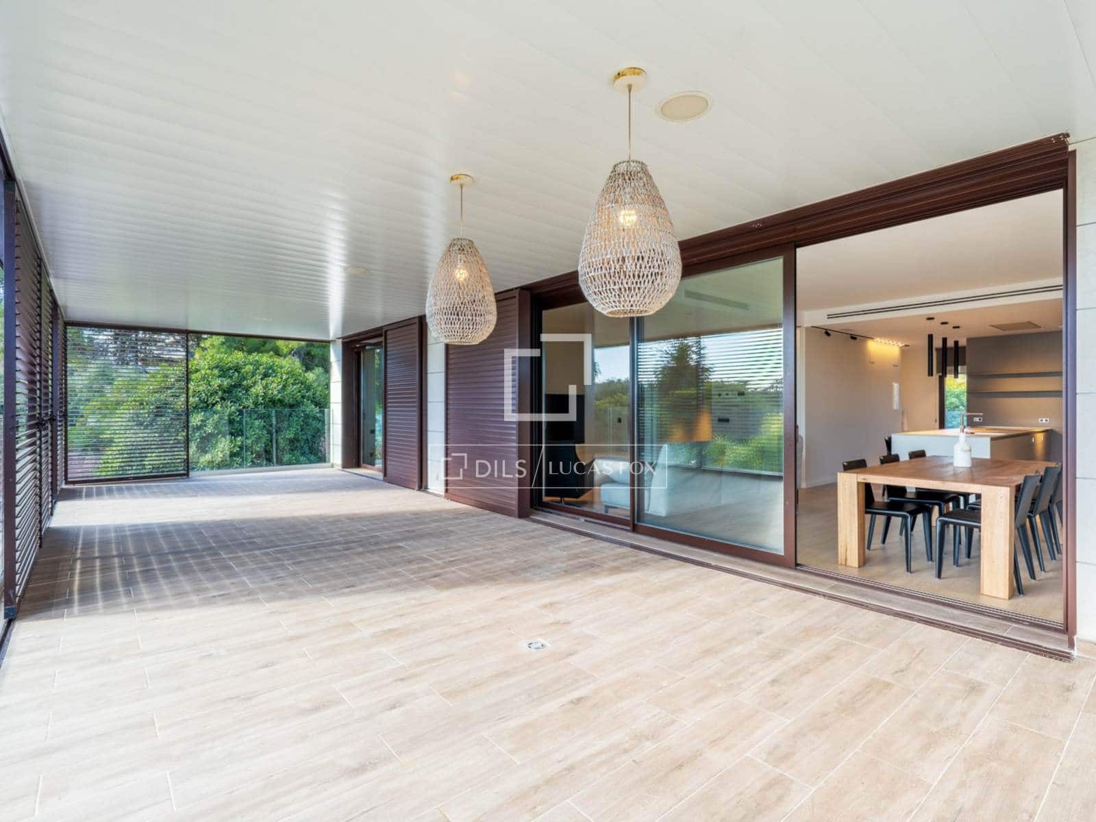 3 sypialnia Apartament na sprzedaż w Miasto Tarragona z basenem garażem - 945 000 € (Ref: 9523306)