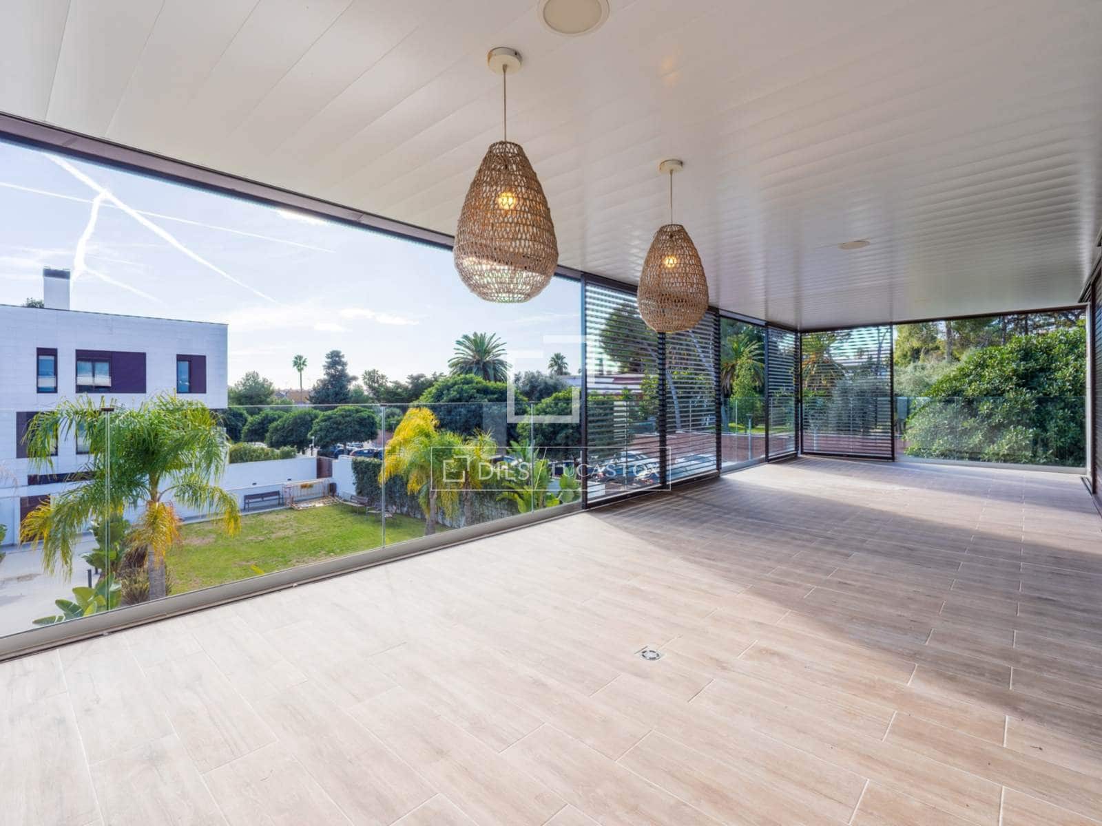 3 sypialnia Apartament na sprzedaż w Miasto Tarragona z basenem garażem - 945 000 € (Ref: 9523306)