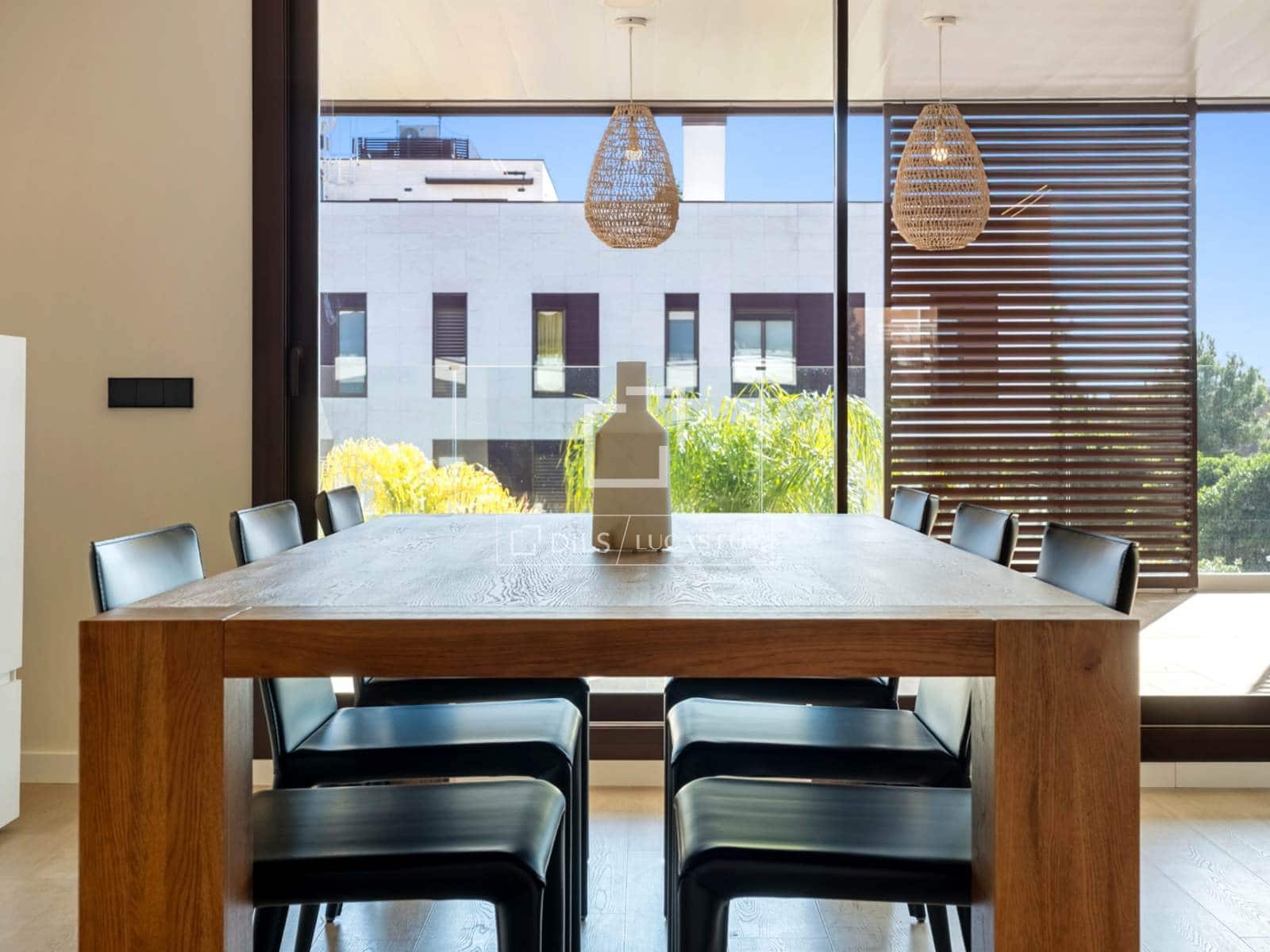 3 sypialnia Apartament na sprzedaż w Miasto Tarragona z basenem garażem - 945 000 € (Ref: 9523306)