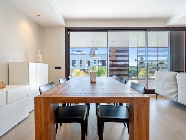 3 sypialnia Apartament na sprzedaż w Miasto Tarragona z basenem garażem - 945 000 € (Ref: 9523306)