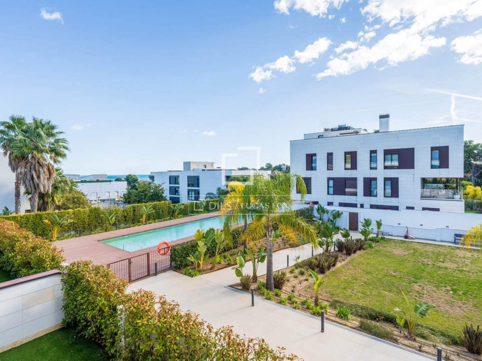 3 sypialnia Apartament na sprzedaż w Miasto Tarragona z basenem garażem - 945 000 € (Ref: 9523306)