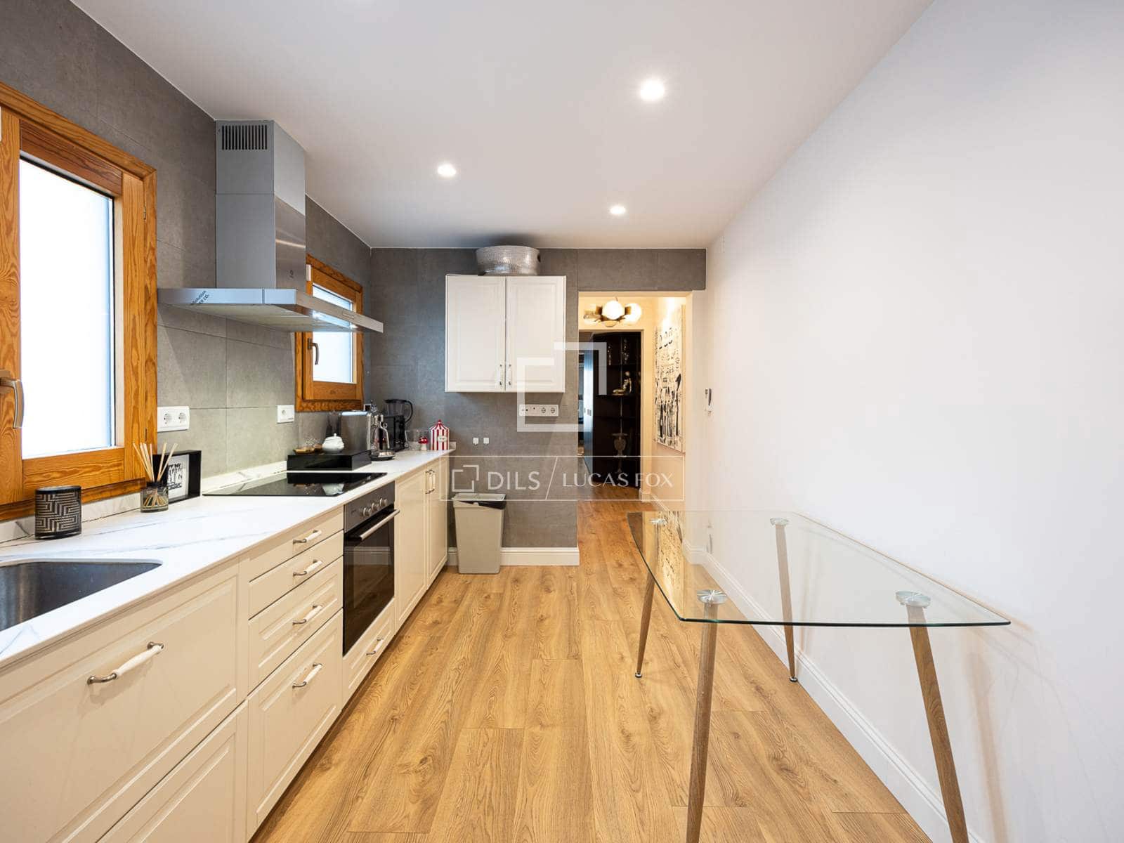 3 quarto Apartamento para venda em Barcelona cidade - 595 000 € (Ref: 9523575)