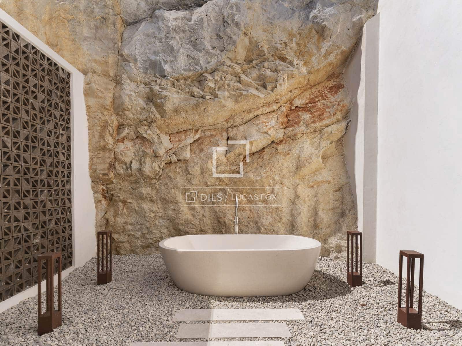 5 bedroom Villa for sale in Javea / Xabia with pool garage - € 3,550,000 (Ref: 9523576)