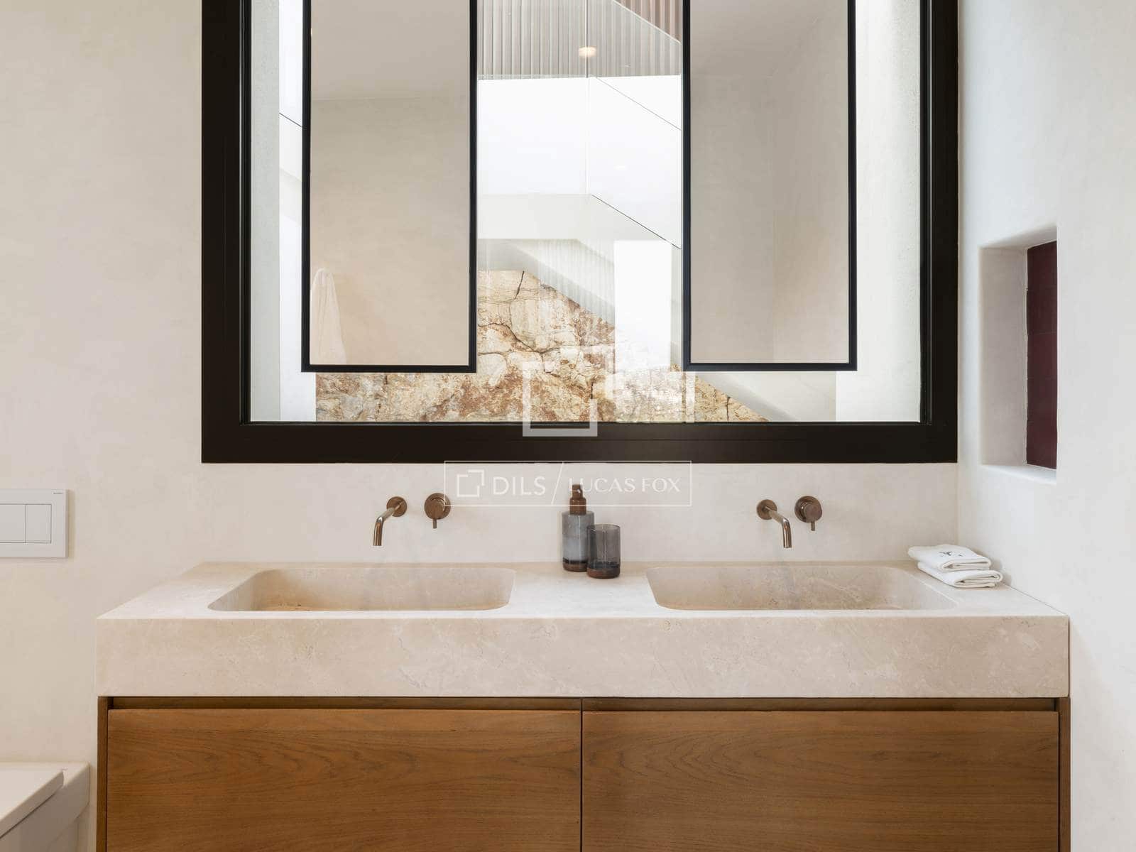 5 bedroom Villa for sale in Javea / Xabia with pool garage - € 3,550,000 (Ref: 9523576)