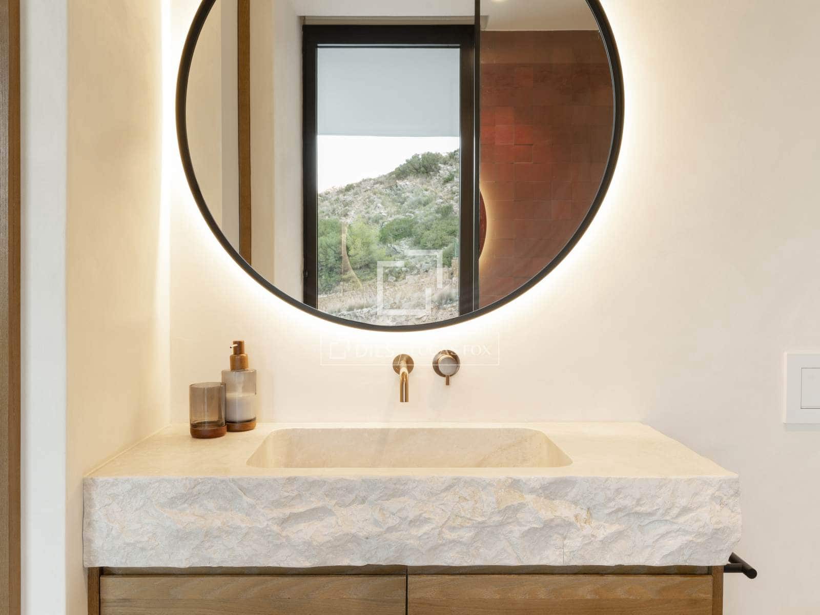 5 bedroom Villa for sale in Javea / Xabia with pool garage - € 3,550,000 (Ref: 9523576)