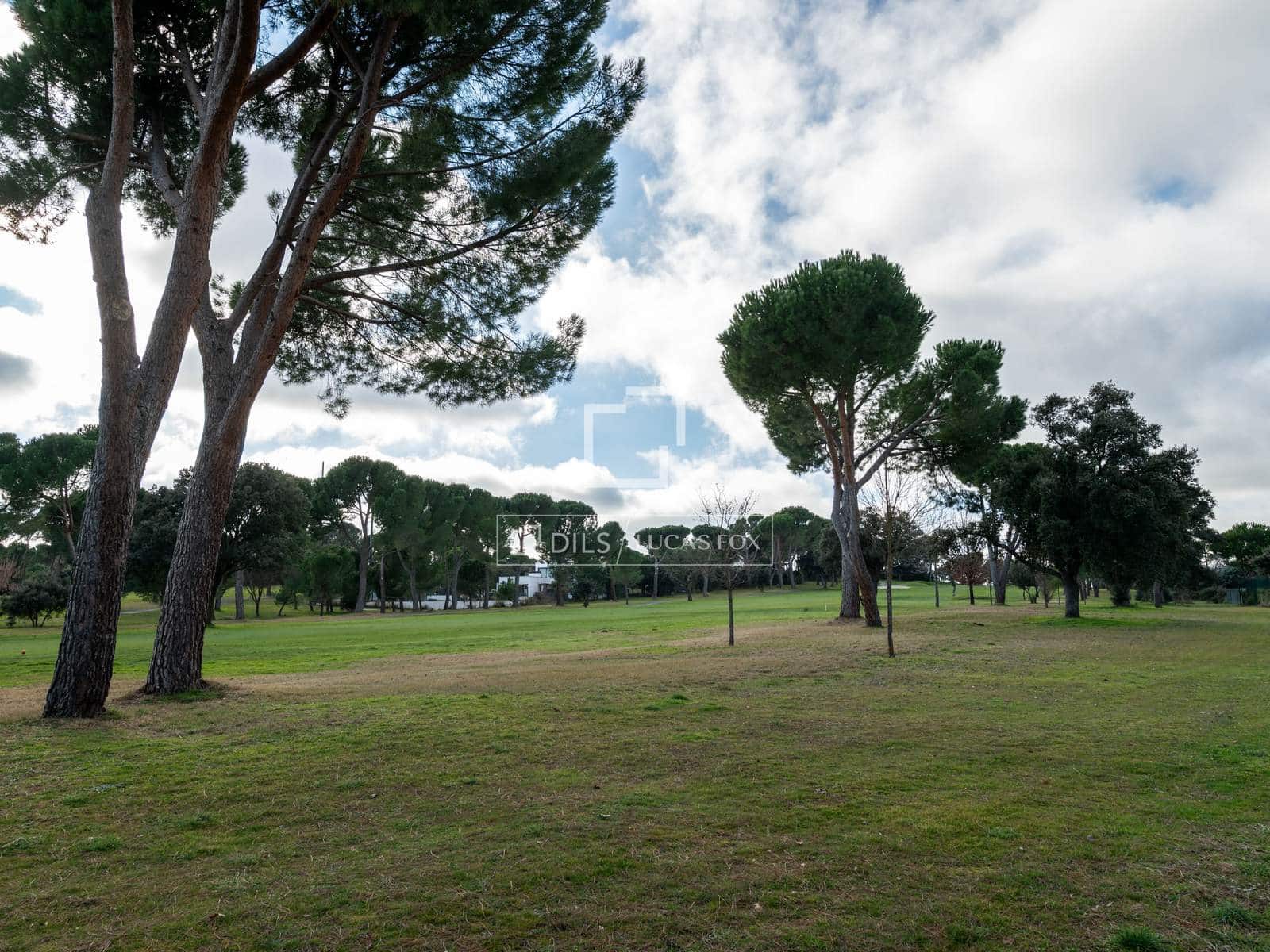 8 bedroom Villa for sale in San Sebastian de los Reyes with pool garage - € 4,975,000 (Ref: 9523578)